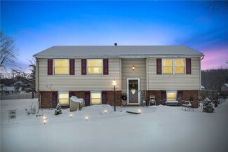 210 Meadow Wood Dr, Cheswick, PA 15024