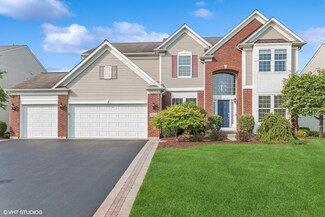 3511 Carlisle Ln, Carpentersville, IL 60110