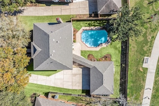 16811 Soaring Forest Dr, Houston, TX 77059