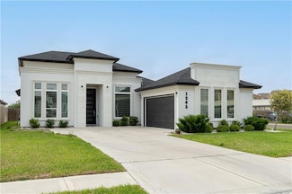 1205 S Santa fe St, Alton, TX 78573