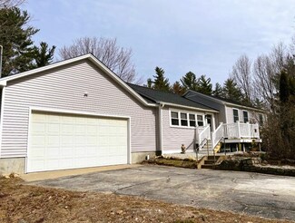 709 Clough Mill Rd, Pembroke, NH 03275