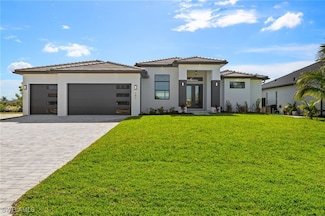 707 NW 38th Ave, Cape Coral, FL 33993