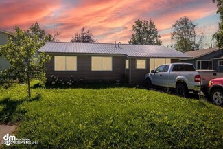 136 E Beaver Ave, Palmer, AK 99645