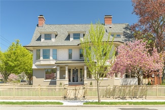 349 Wayland Ave, Providence, RI 02906