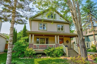 609 Churchill St W, Stillwater, MN 55082