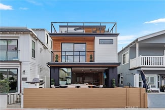 128 39th St, Newport Beach, CA 92663