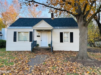 17 Mohican Terrace, Hudson Falls, NY 12839