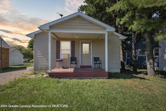 3909 N Grand River Ave, Lansing, MI 48906