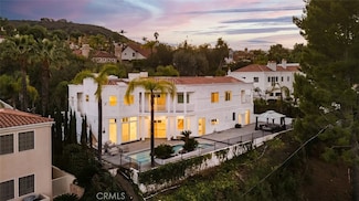 24929 Palmilla Dr, Calabasas, CA 91302