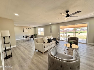 18442 N 104th Ave, Sun City, AZ 85373