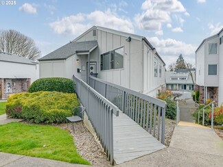 306 NE 85th St, Vancouver, WA 98665