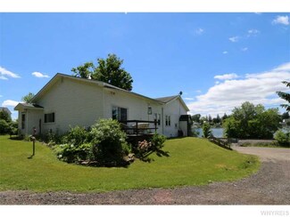 9936 Lake St, Delevan, NY 14042