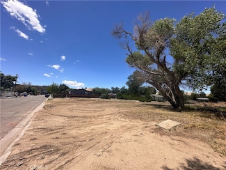 15780 Cottonwood St, Victorville, CA 92395