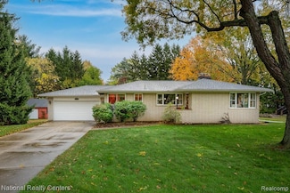 837 Dakota, Rochester Hills, MI 48307