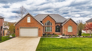 12 Westwood Dr, Parkersburg, WV 26101