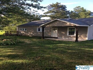 28 Vfw Rd, Rainsville, AL 35986