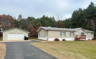 5732 25th St, Princeton, MN 55371