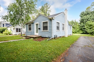110 Fairview Dr, Ann Arbor, MI 48103