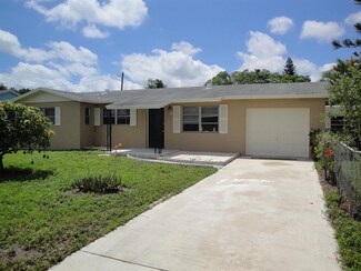 2814 Saginaw Ave, West Palm Beach, FL 33409