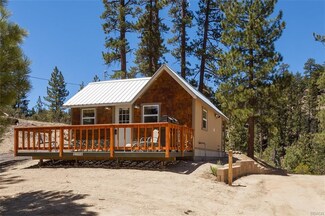39051 Rim of The World Dr, Fawnskin, CA 92333