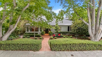 6028 Beaumont Ave, La Jolla, CA 92037