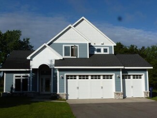 7506 Indian Hill Rd, Honor, MI 49640