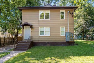 1311 N Flora Ave, Peoria, IL 61606