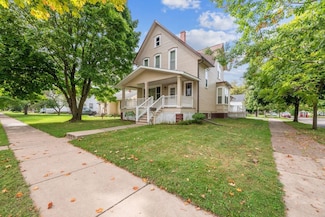 801 9th Ave W, Ashland, WI 54806