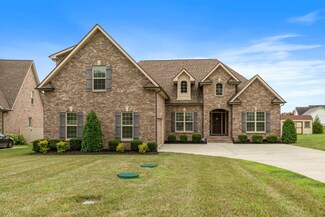 637 Twin View Dr, Murfreesboro, TN 37128