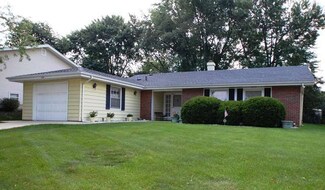 1745 Glen Lake Rd, Hoffman Estates, IL 60169