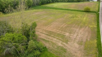 Hill Rd, Humboldt, IL 61931