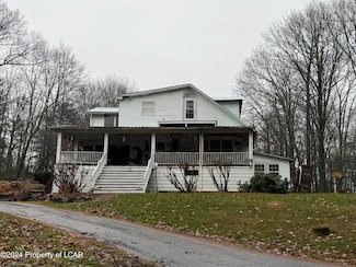 1007 Overbrook Ave, Dallas, PA 18612