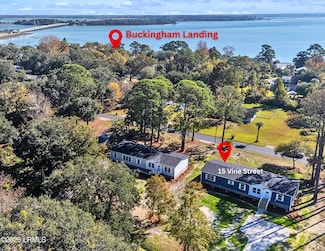 15 Vine St, Hilton Head Island, SC 29926