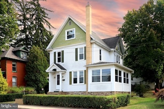 264 S Main St, Pleasant Gap, PA 16823