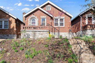 3611 Oak Hill Ave, Saint Louis, MO 63116