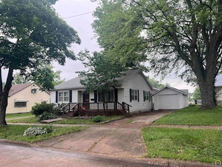 521 Ohio St, Sabetha, KS 66534