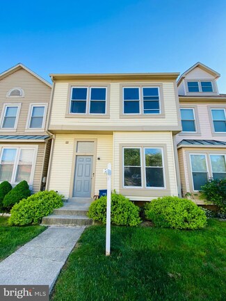 33 Scarlet Sage Ct, Burtonsville, MD 20866