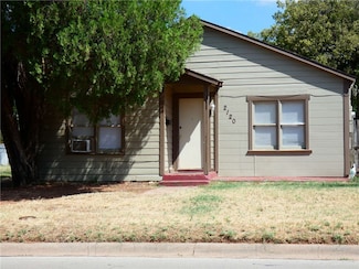 2120 N 6th St, Abilene, TX 79603