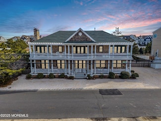 1043 Barnegat Ln, Mantoloking, NJ 08738