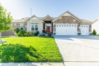 102 Pomodora Cir, Wentzville, MO 63385