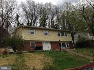 21 Cree Dr, Oxon Hill, MD 20745