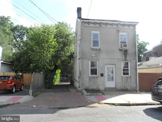 83 E Paul Ave, Trenton, NJ 08638