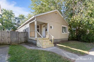 438 Shirley St NE, Grand Rapids, MI 49503