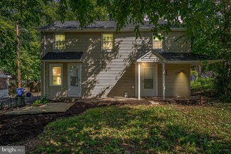 429 1/2 Lincoln Ave, Pottstown, PA 19464