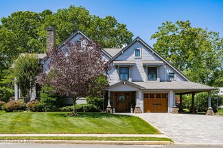 451 W Lincoln Ave, Oakhurst, NJ 07755