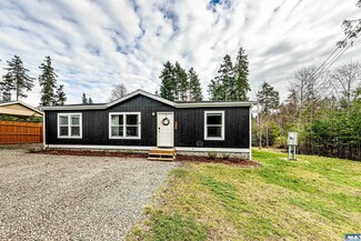 20 Yakobi Way, Sequim, WA 98382