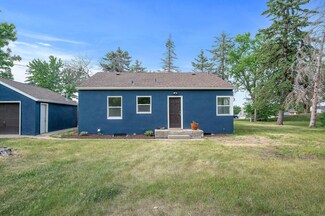 9809 Girard Cir S, Minneapolis, MN 55431