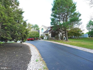 55 Berkshire Dr, Sewell, NJ 08080