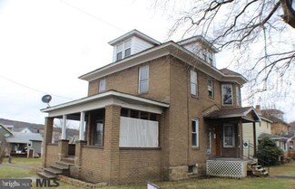 1102 Dorey St, Clearfield, PA 16830