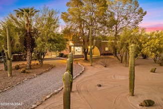 6070 W Desert Marigold Ln, Tucson, AZ 85742
